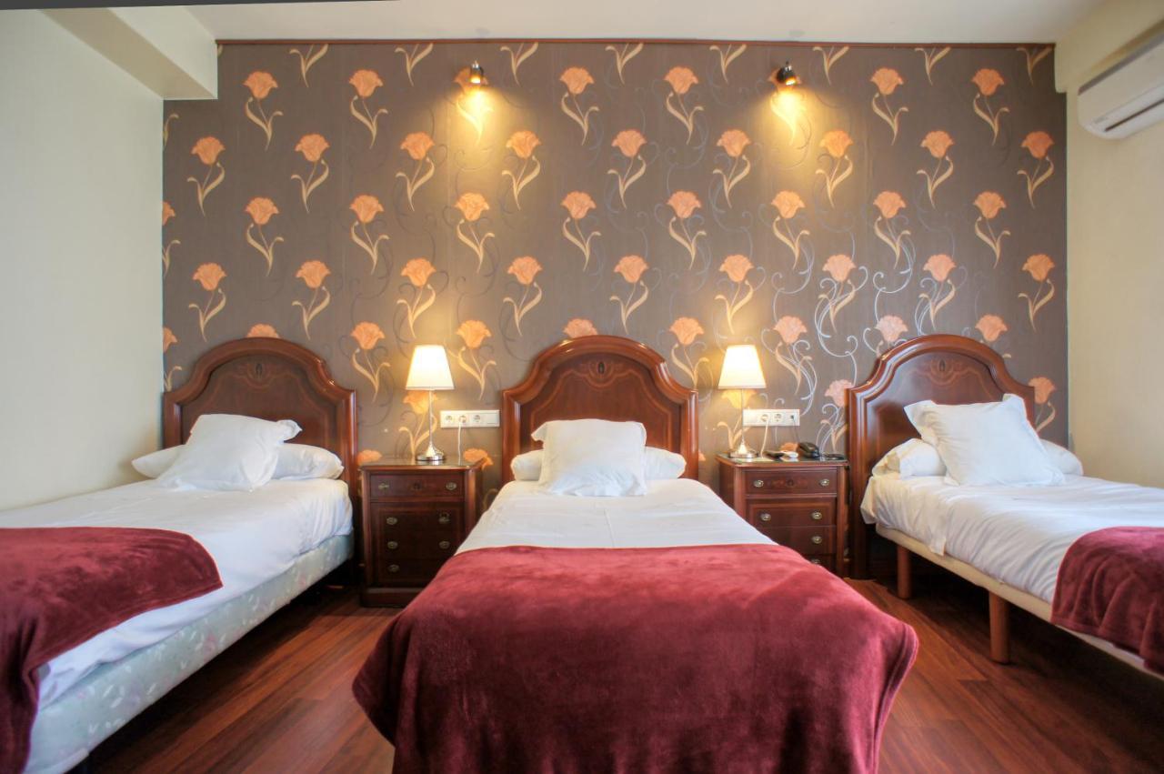 Hotel Montermoso اراندا دي دويرو المظهر الخارجي الصورة